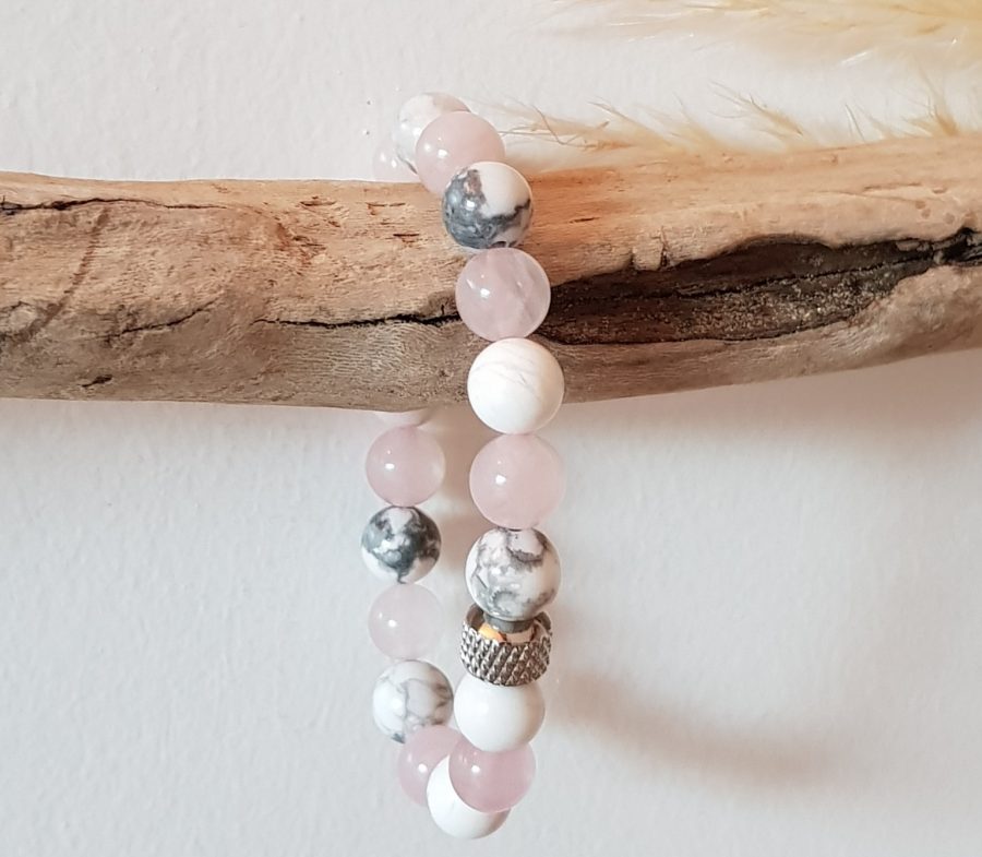Bracelet élastique en pierres naturelles d'howlite et quartz rose